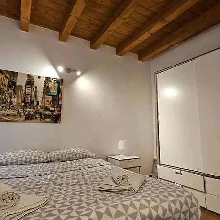 Lumilo House Apartman