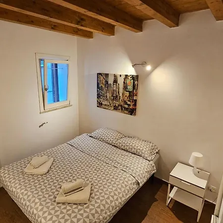 Lumilo House Apartment